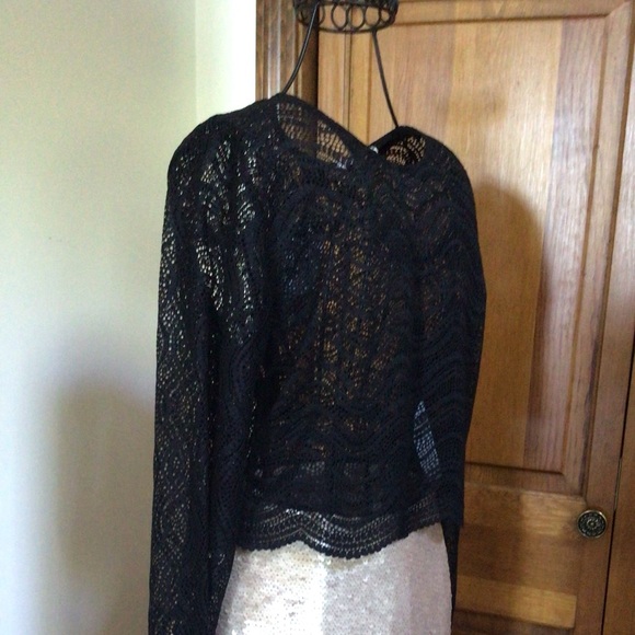 Zara Long sleeve scalloped hem lace top, black, large, NWTGS - Picture 4 of 8